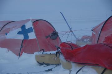 Finnish flag on it's way to the North Pole.